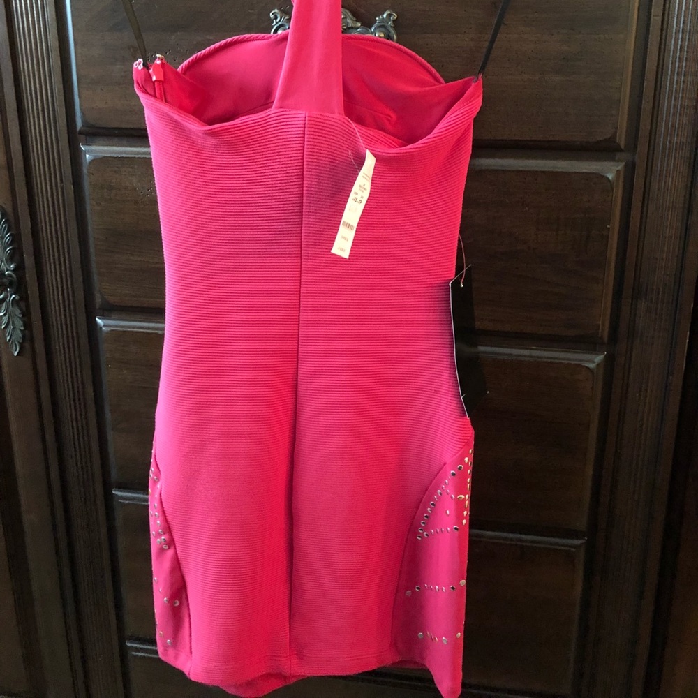 Dress - Picture 2 of 4